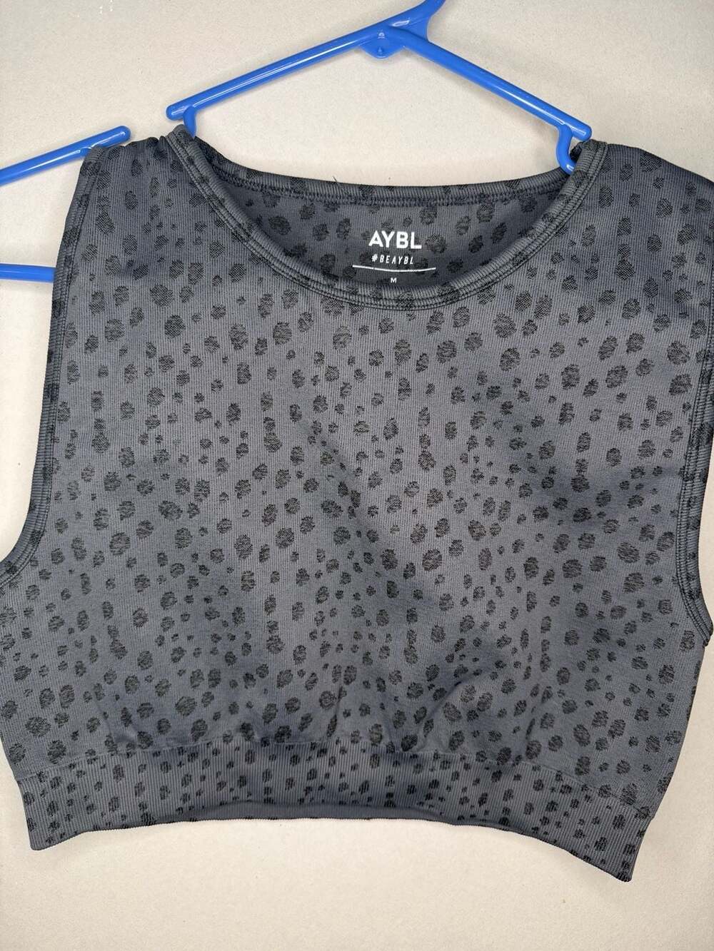 AYBL Evolve Speckle Seamless Crop Vest Size M Charcoal